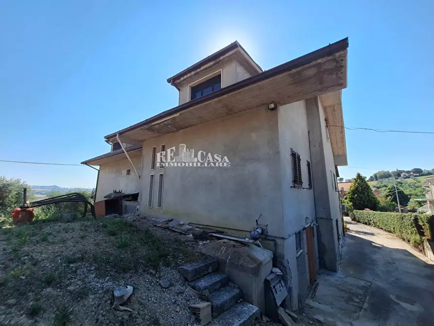 Immagine 6 di Casa indipendente in vendita  in via montecoccio 12 a Ancarano