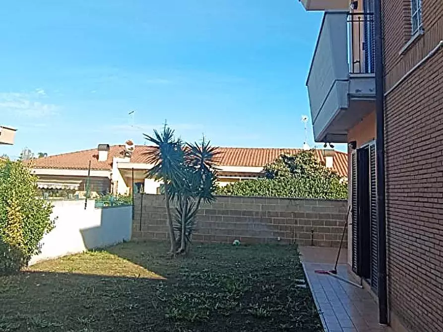 Immagine 4 di Casa indipendente in vendita  in VIA MIGLIORAMENTO 157 a Anzio