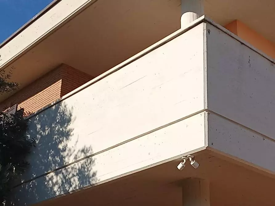 Immagine 10 di Casa indipendente in vendita  in VIA MIGLIORAMENTO 157 a Anzio