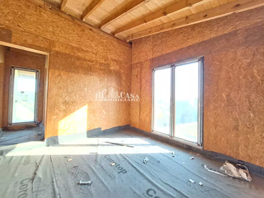 Immagine 17 di Villa in vendita  in via pizzolungo a Tortoreto