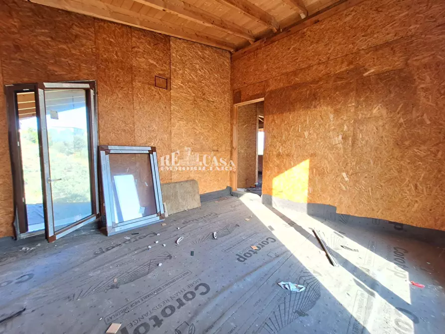 Immagine 18 di Villa in vendita  in via pizzolungo a Tortoreto