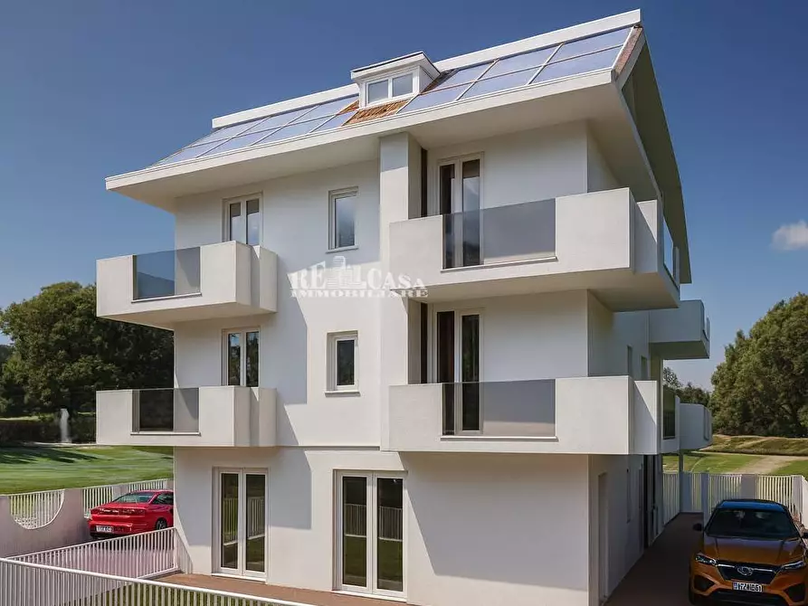 Immagine 3 di Appartamento in vendita  in Via Fratelli Cervi 18 a San Benedetto Del Tronto