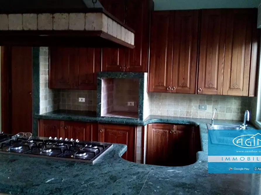 Immagine 3 di Appartamento in vendita  in Via Mater Dolorosa 59 a Palermo