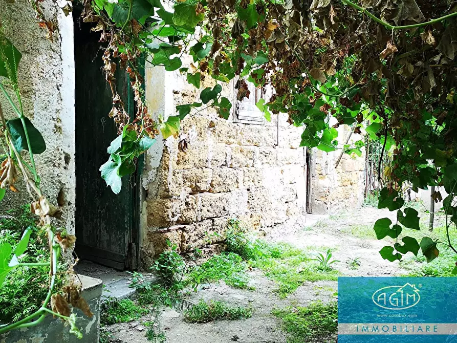 Immagine 13 di Rustico / casale in vendita  in Via Cappuccini 167 a Palermo