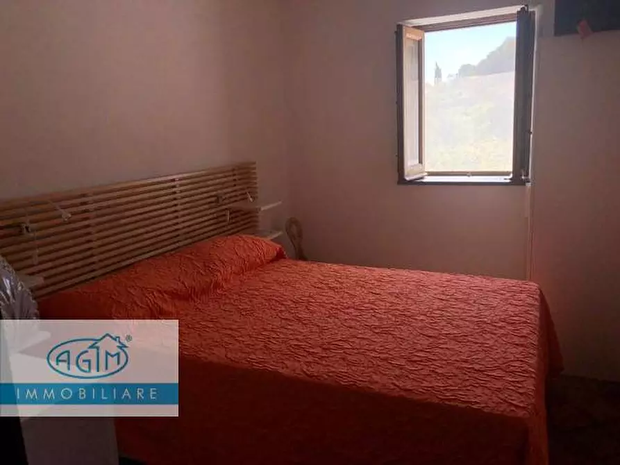 Immagine 12 di Appartamento in vendita  in Via Umberto I 14 a Fondachelli-Fantina