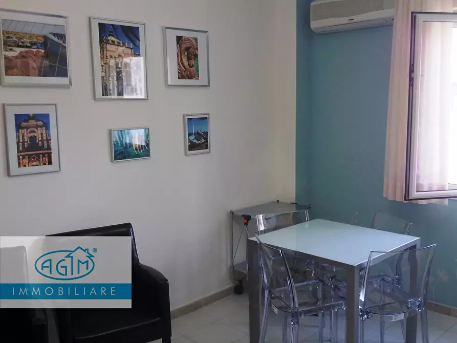 Immagine 14 di Appartamento in vendita  in Via Emerico Amari 148 a Palermo