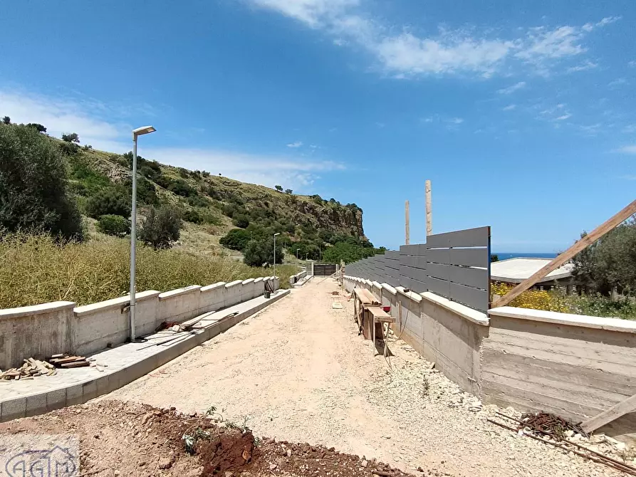 Immagine 19 di Casa semindipendente in vendita  a Capaci