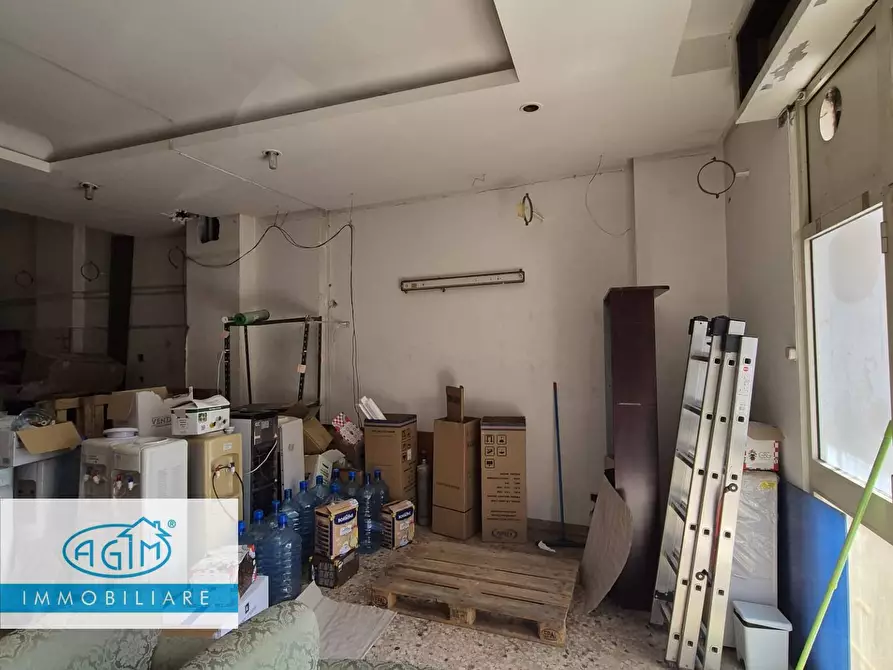 Immagine 9 di Locale commerciale in vendita  in Via Ruggero Loria 12 a Palermo