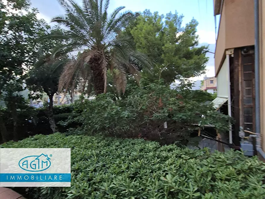 Immagine 11 di Appartamento in vendita  in Piazza Giovanni Bellissima 1 a Palermo