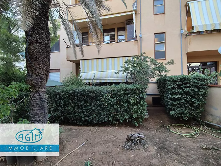 Immagine 14 di Appartamento in vendita  in Piazza Giovanni Bellissima 1 a Palermo