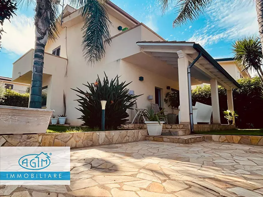 Immagine 2 di Villa in vendita  in Via Chiesazza Sperone 25/a a Altavilla Milicia