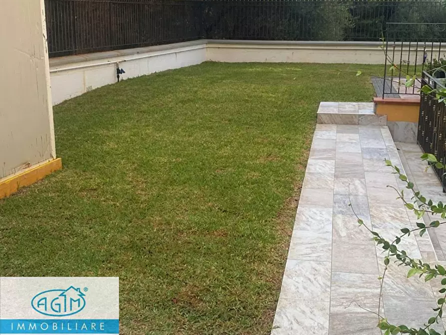 Immagine 11 di Villa in vendita  in Via Menelao 1 a Palermo