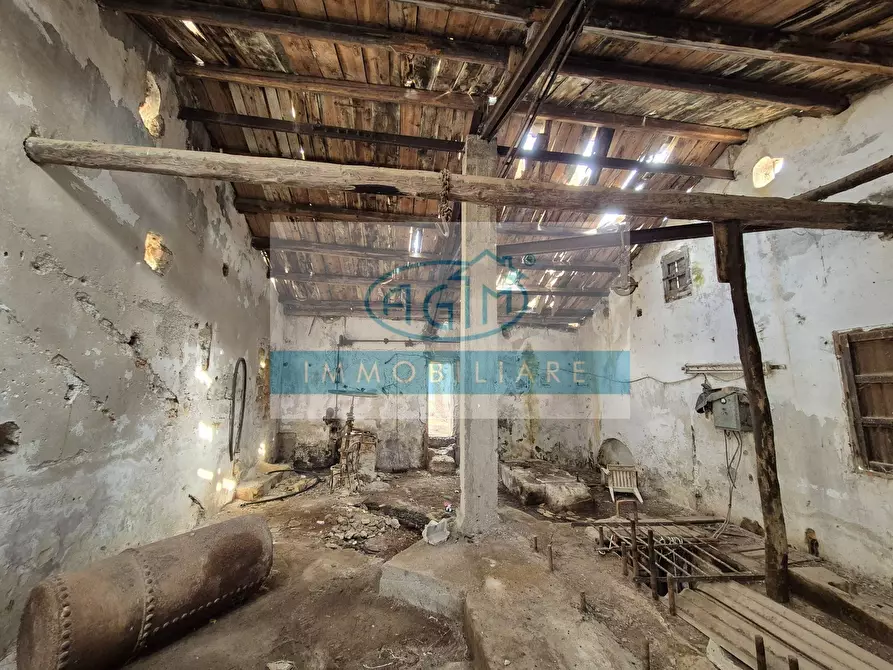 Immagine 16 di Rustico / casale in vendita  in Via Omero a Palermo