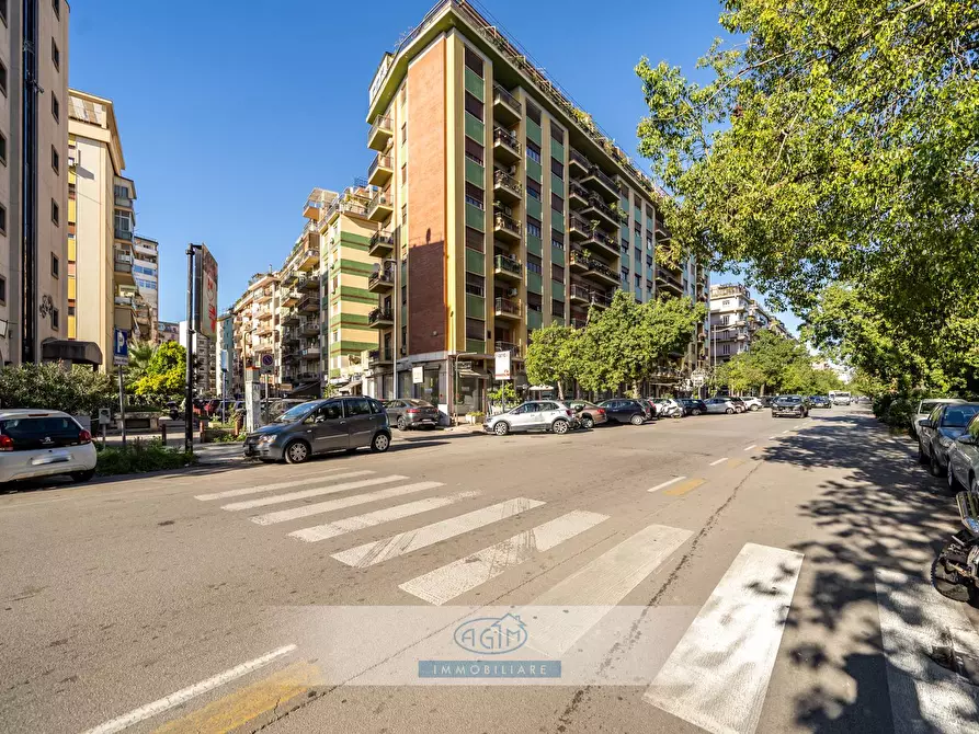 Immagine 47 di Locale commerciale in affitto  in Via Vincenzo Barbera 21 a Palermo