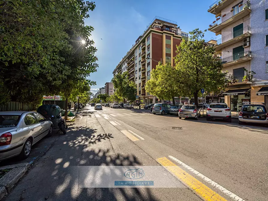 Immagine 49 di Locale commerciale in affitto  in Via Vincenzo Barbera 21 a Palermo