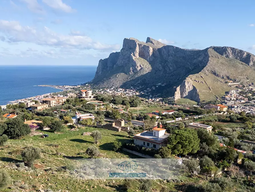 Immagine 42 di Rustico / casale in vendita  in Via Luoghicelli 77 a Palermo