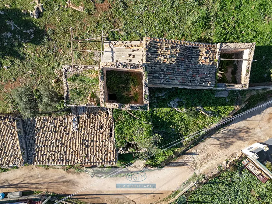 Immagine 19 di Rustico / casale in vendita  in Via Luoghicelli 77 a Palermo