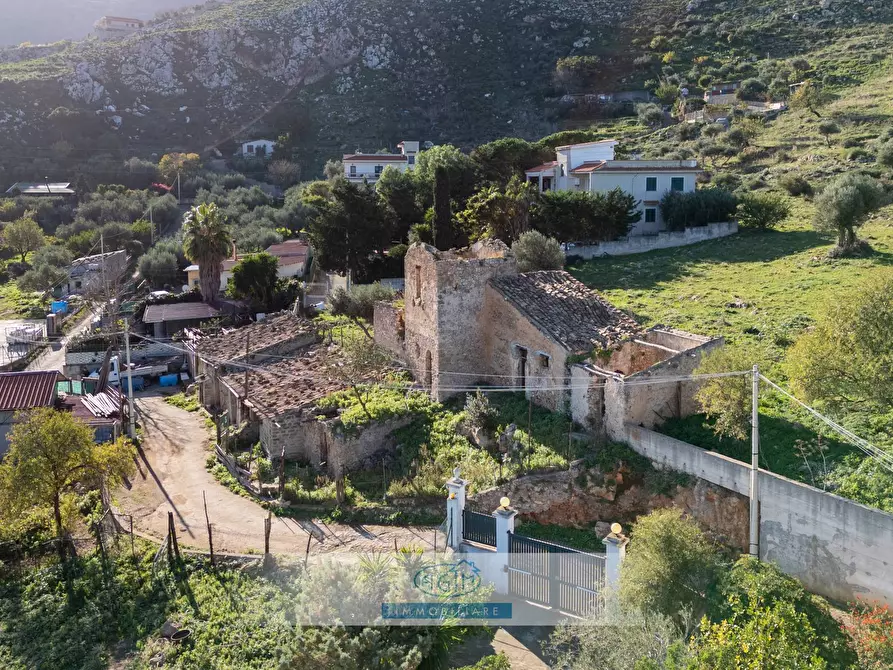 Immagine 24 di Rustico / casale in vendita  in Via Luoghicelli 77 a Palermo