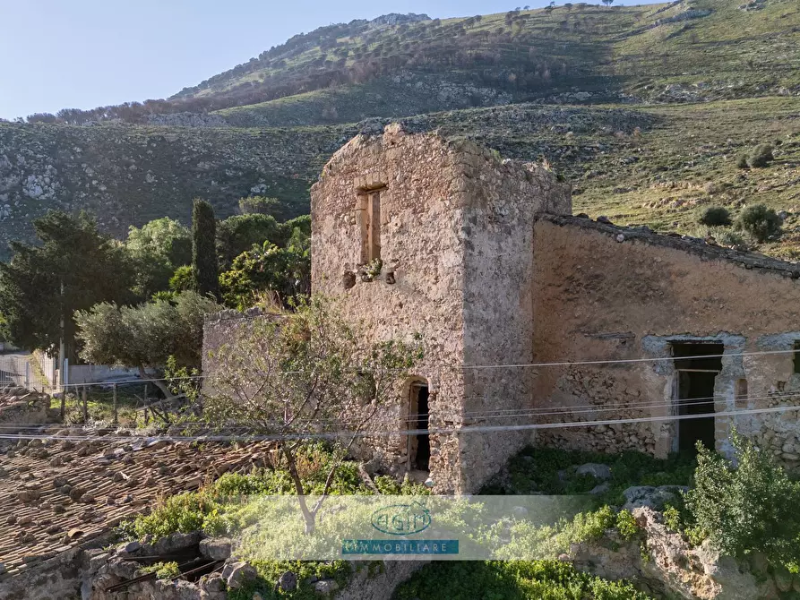 Immagine 13 di Rustico / casale in vendita  in Via Luoghicelli 77 a Palermo