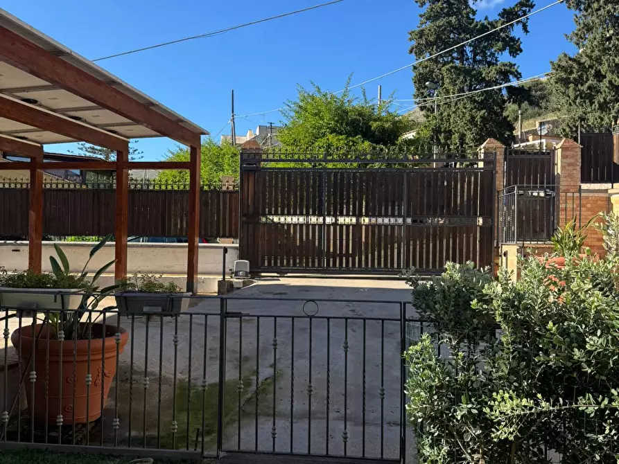 Immagine 19 di Villa in vendita  in Via Menelao 1 a Palermo