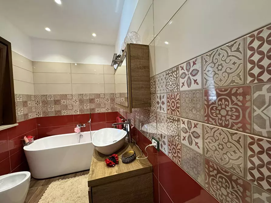 Immagine 28 di Villa in vendita  in Via Menelao 1 a Palermo