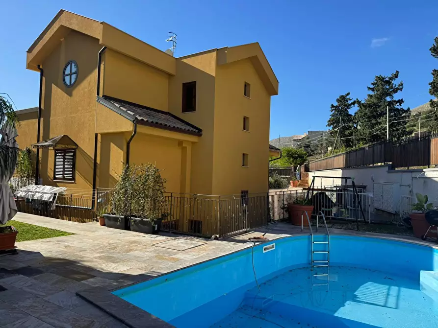 Immagine 50 di Villa in vendita  in Via Menelao 1 a Palermo