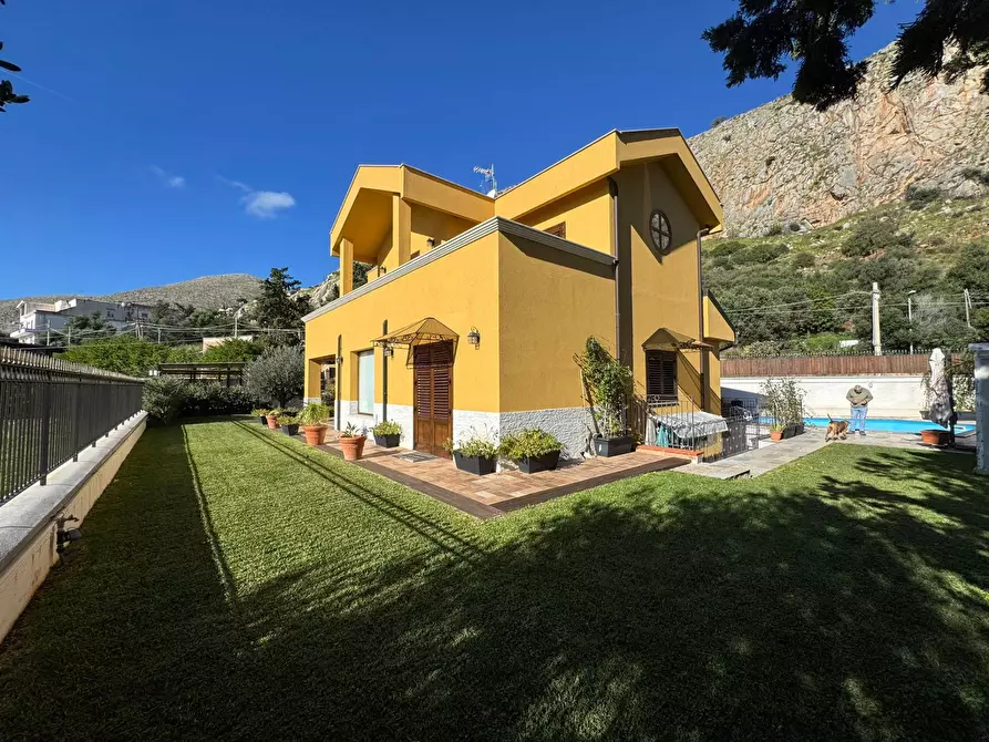 Immagine 58 di Villa in vendita  in Via Menelao 1 a Palermo