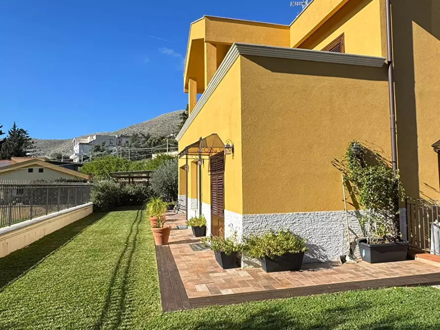 Immagine 61 di Villa in vendita  in Via Menelao 1 a Palermo
