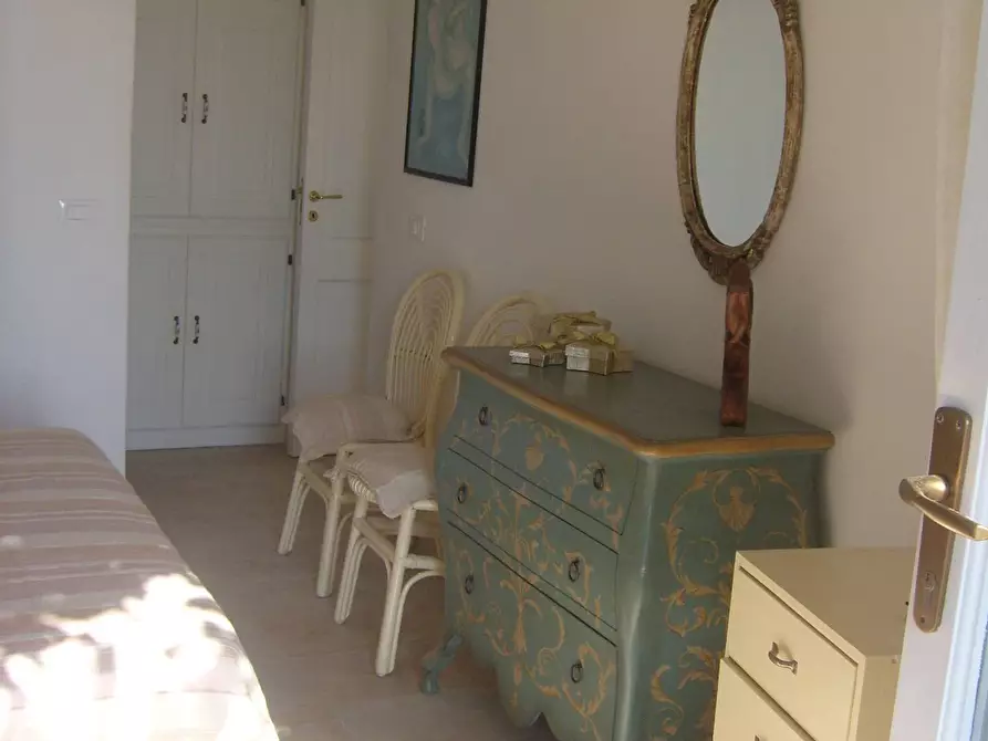 Immagine 9 di Villa in vendita  in Via Rinascente a Santa Marina Salina