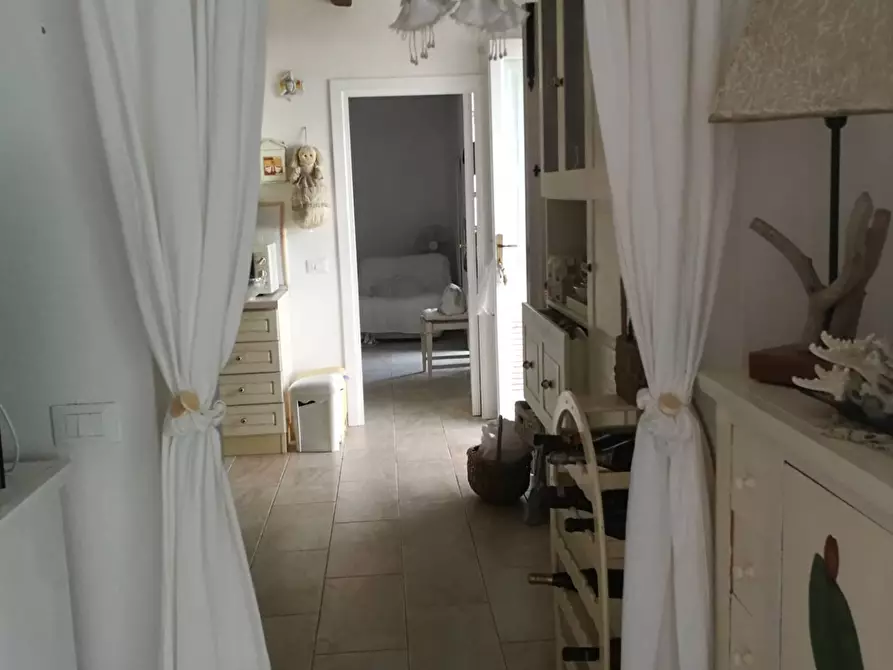 Immagine 11 di Villa in vendita  in Via Rinascente a Santa Marina Salina