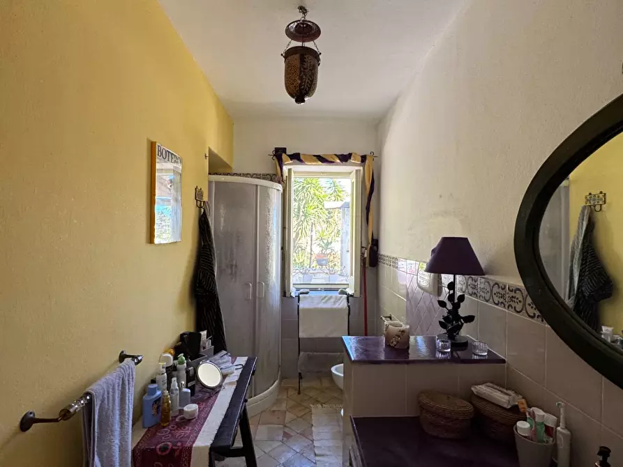 Immagine 20 di Villa in vendita  in Via Rinascente a Santa Marina Salina