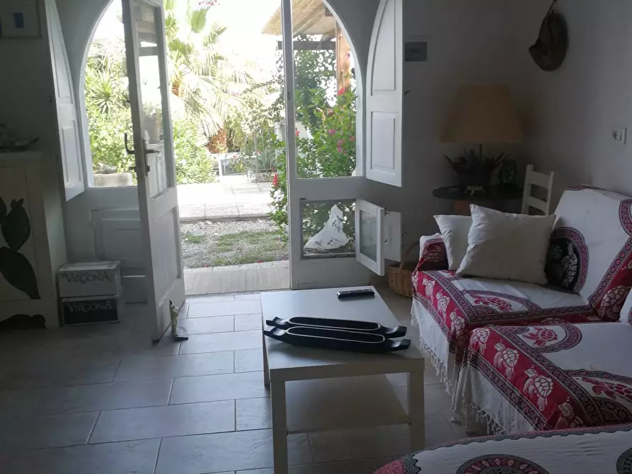 Immagine 56 di Villa in vendita  in Via Rinascente a Santa Marina Salina
