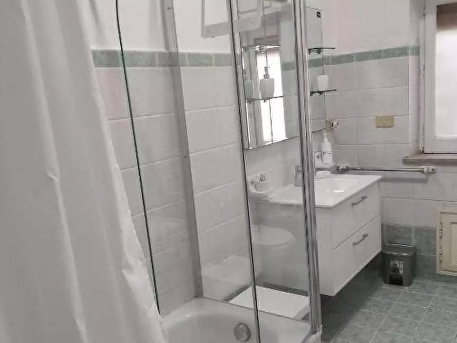 Immagine 19 di Villetta a schiera in affitto  in Viale Margherita Di Savoia 79 a Palermo