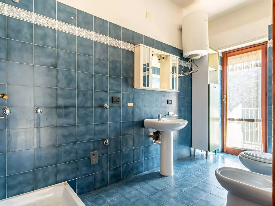 Immagine 26 di Appartamento in vendita  in Viale Della Resurrezione 19 a Palermo