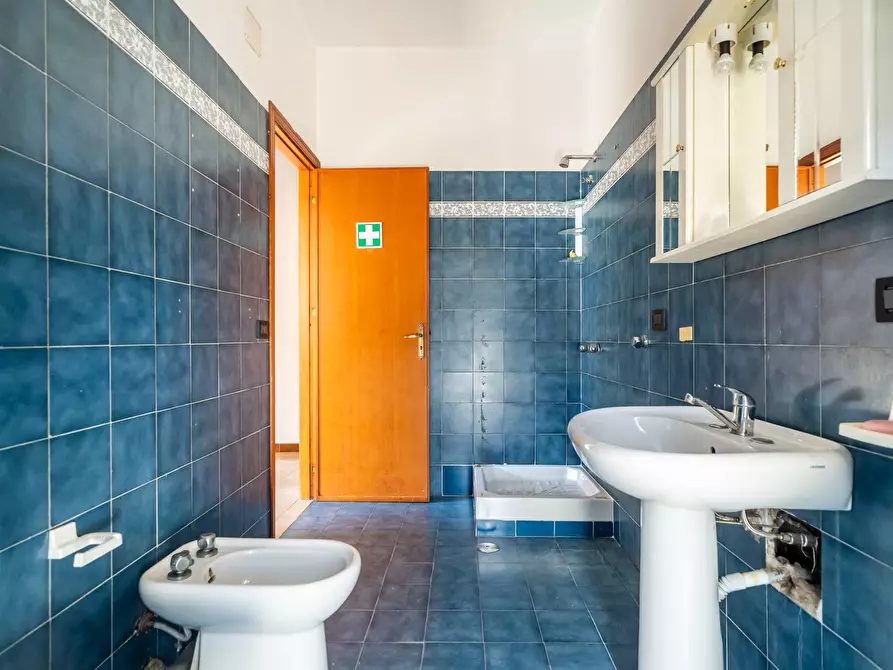 Immagine 27 di Appartamento in vendita  in Viale Della Resurrezione 19 a Palermo