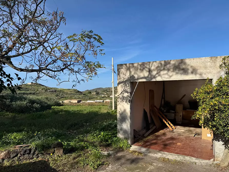 Immagine 19 di Villa in vendita  a Pantelleria