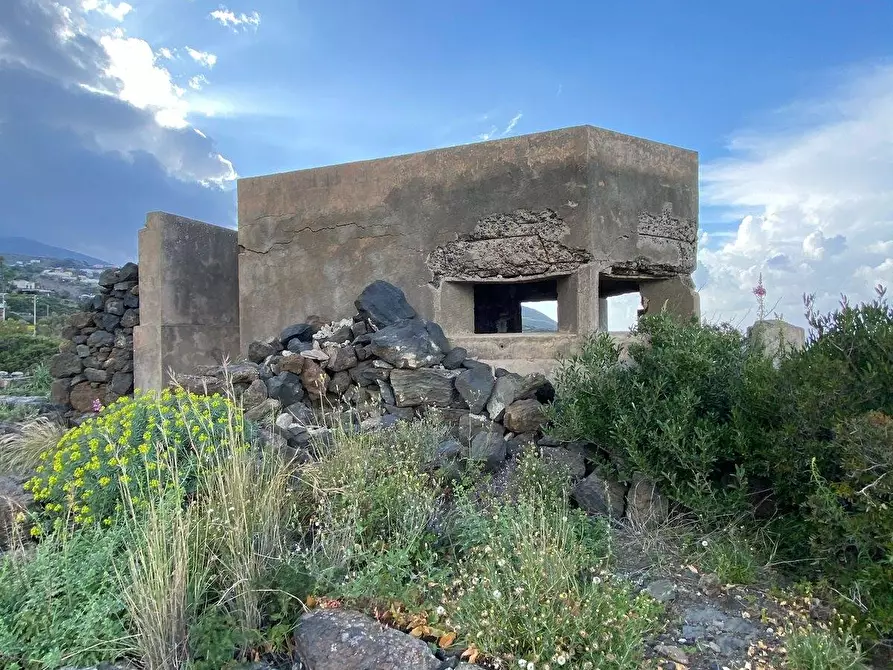 Immagine 17 di Villa in vendita  in via Le Cale snc a Pantelleria