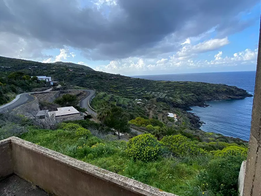 Immagine 21 di Villa in vendita  in via Le Cale snc a Pantelleria