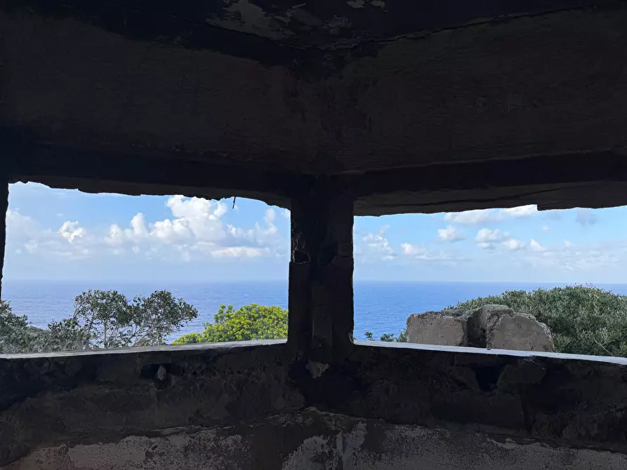 Immagine 25 di Villa in vendita  in via Le Cale snc a Pantelleria