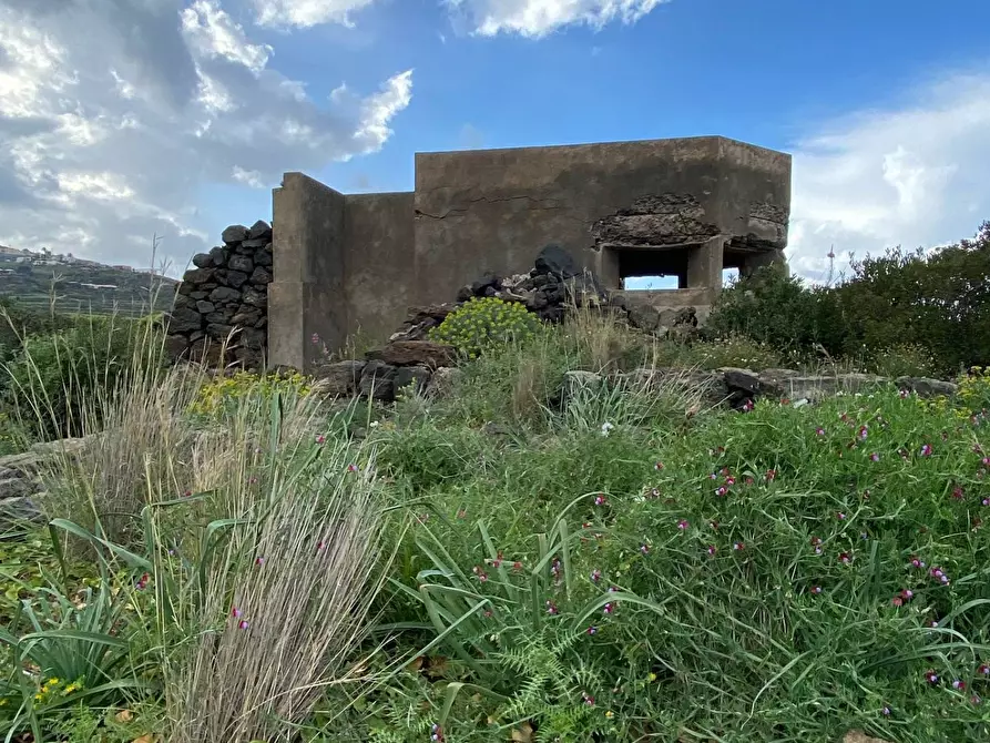 Immagine 32 di Villa in vendita  in via Le Cale snc a Pantelleria