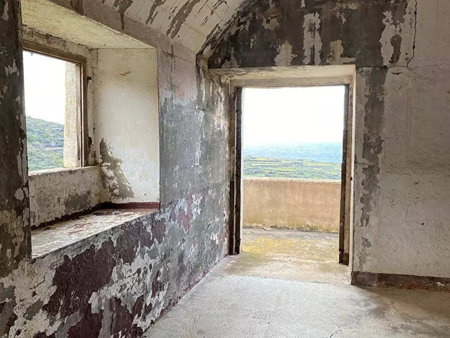 Immagine 33 di Villa in vendita  in via Le Cale snc a Pantelleria