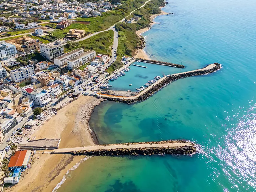 Immagine 36 di Terreno residenziale in vendita  in Contrada Marinella Trenta Salme snc a Castelvetrano