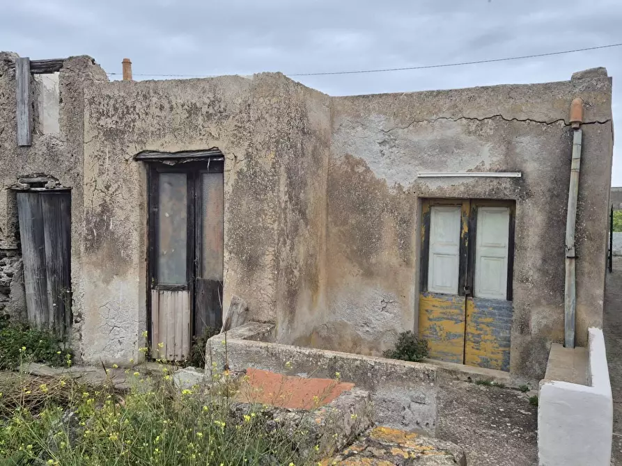 Immagine 4 di Rustico / casale in vendita  in Via Calvano snc a Fondachelli-Fantina