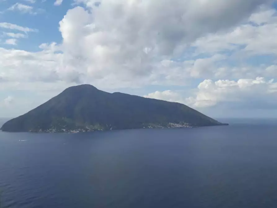 Immagine 24 di Rustico / casale in vendita  in Via Calvano snc a Fondachelli-Fantina