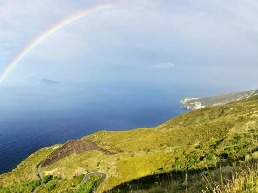 Immagine 25 di Rustico / casale in vendita  in Via Calvano snc a Fondachelli-Fantina