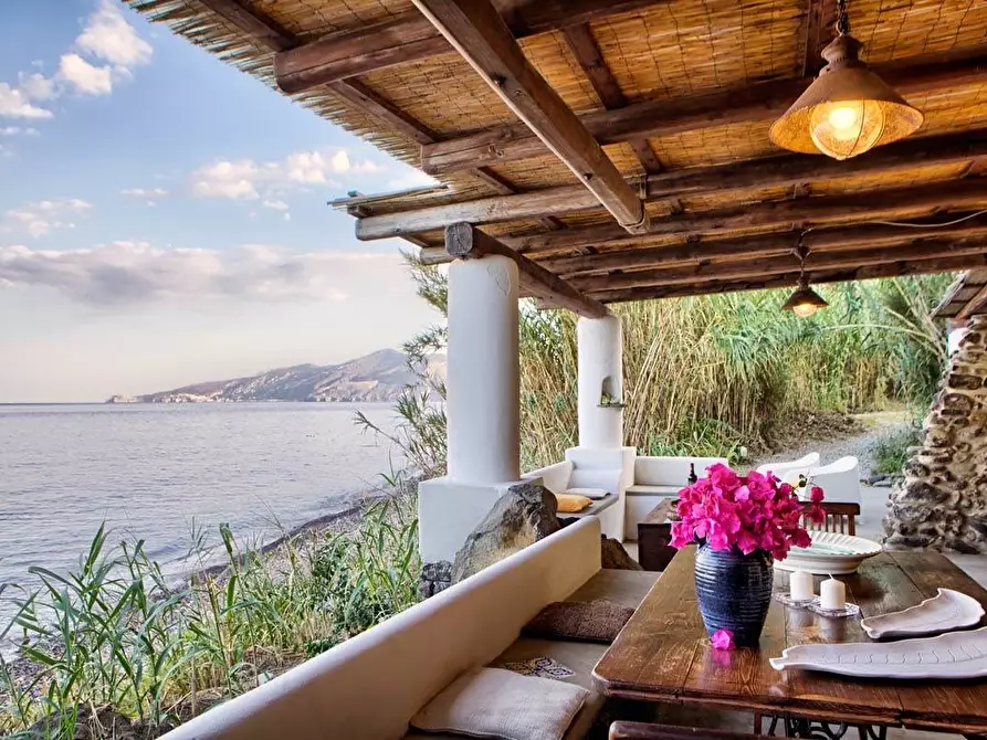 Immagine 5 di Villa in vendita  in Strada Provinciale 182 snc a Fondachelli-Fantina