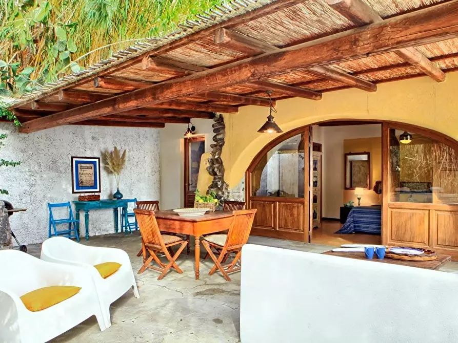 Immagine 6 di Villa in vendita  in Strada Provinciale 182 snc a Fondachelli-Fantina