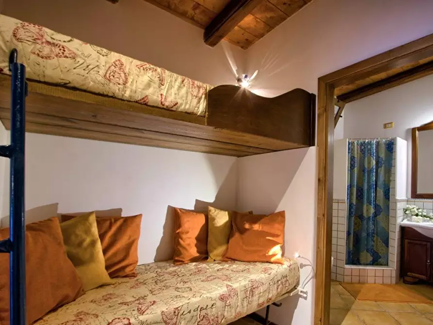 Immagine 18 di Villa in vendita  in Strada Provinciale 182 snc a Fondachelli-Fantina