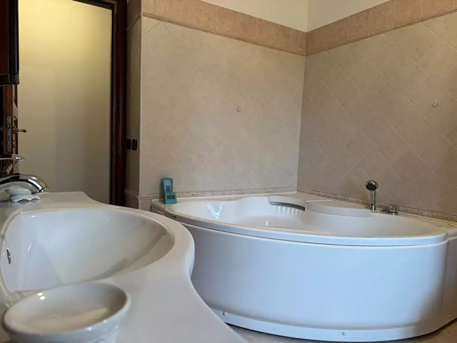 Immagine 14 di Villa in vendita  in via San Salvatore snc a Fondachelli-Fantina