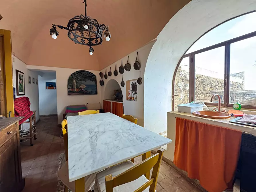 Immagine 17 di Villa in vendita  in Kania 97 a Pantelleria